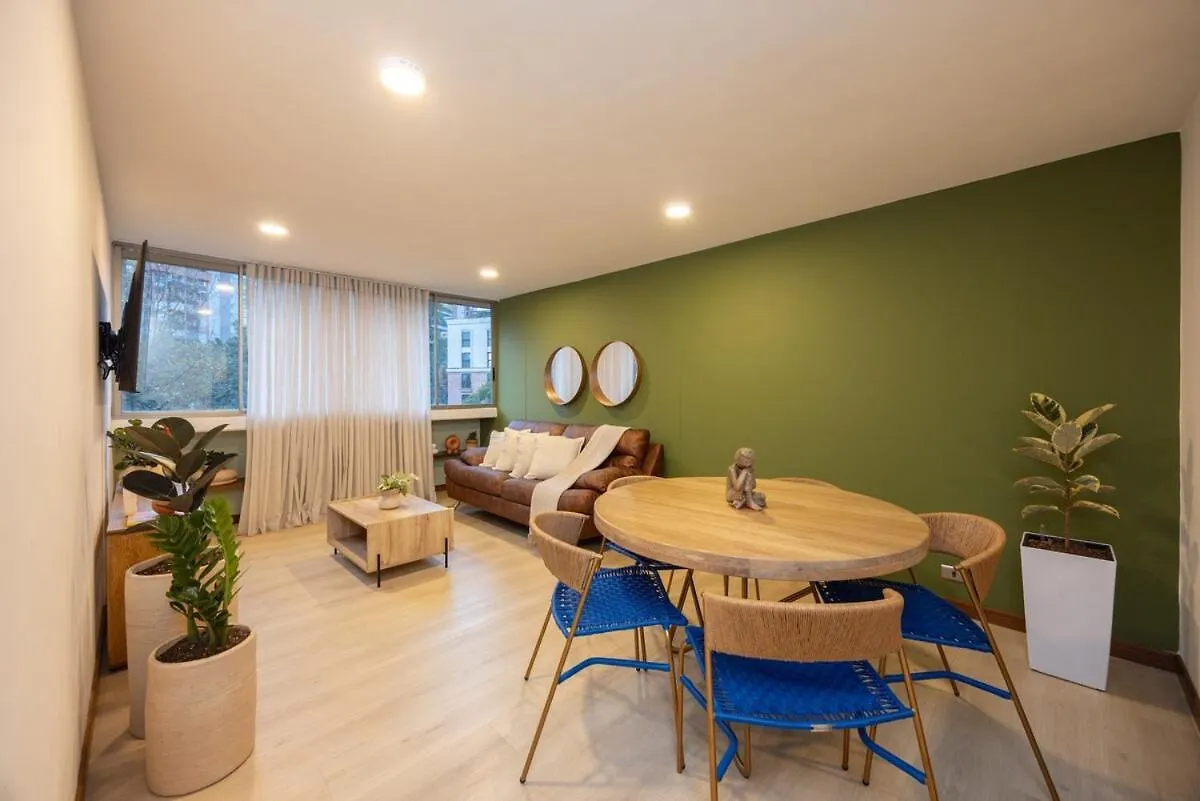 Comodo Y Recien Remodelado Apto De 2 Habitaciones Cerca A Provenza 메딜린